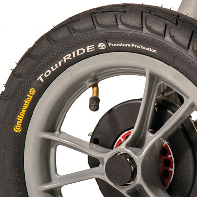 Better comfort with Air-Pressured TyresBetter confort with Air-Pressured Tires